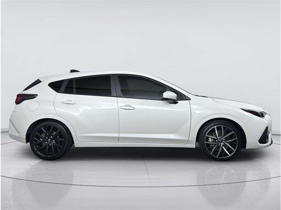 Subaru Impreza photo 6