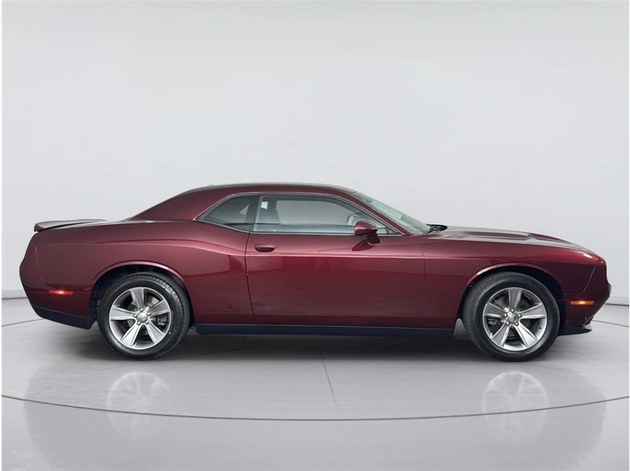 Dodge Challenger photo 6