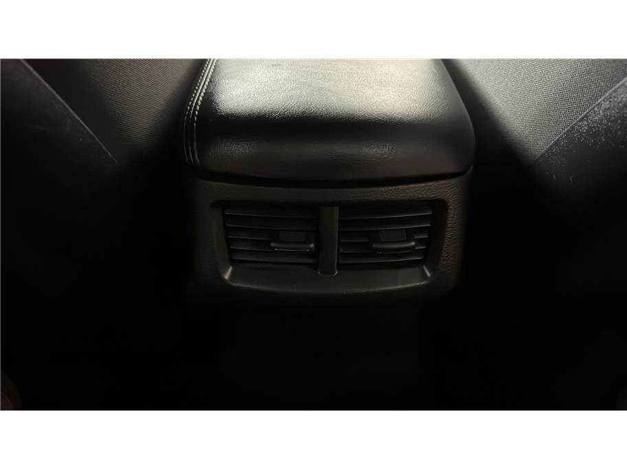 Dodge Challenger photo 22