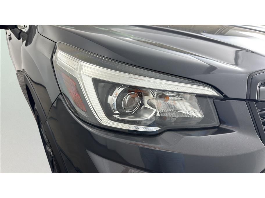Subaru Forester photo 9