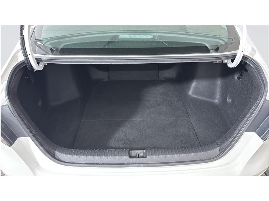 Honda Accord photo 20