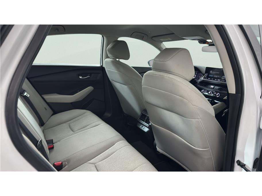 Honda Accord photo 22