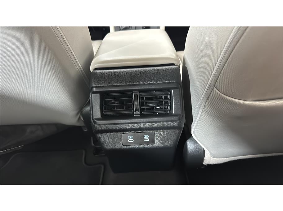 Honda Accord photo 24