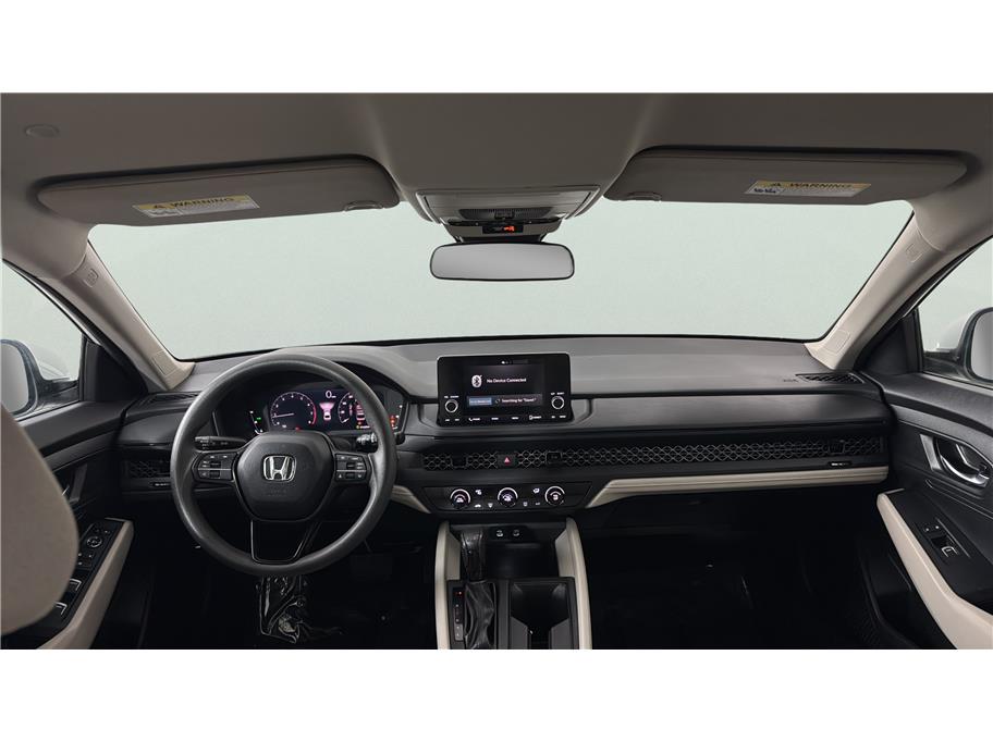 Honda Accord photo 28