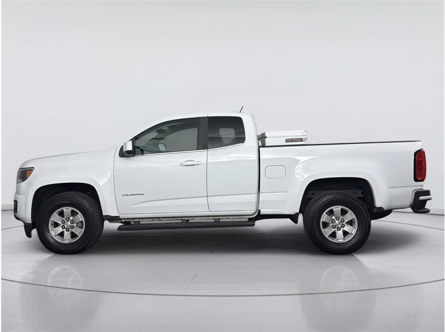 Chevrolet Colorado photo 2