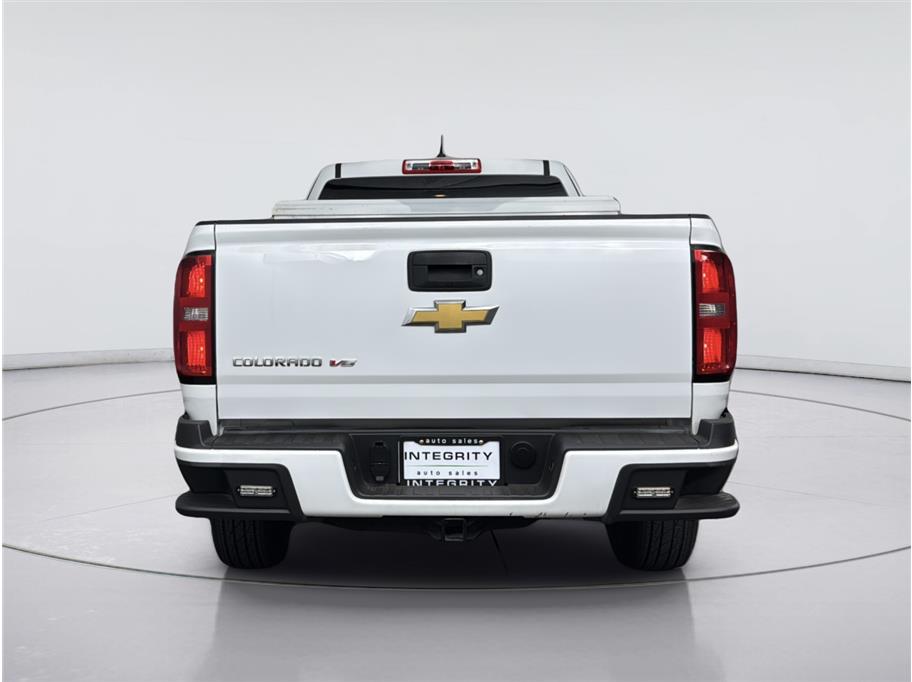 Chevrolet Colorado photo 4