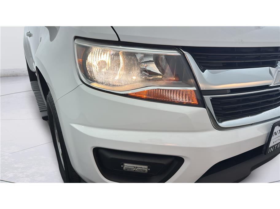 Chevrolet Colorado photo 9