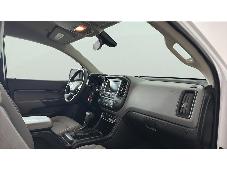 Chevrolet Colorado photo 23