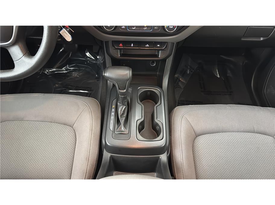 Chevrolet Colorado photo 29