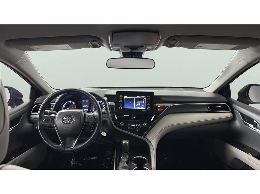 Toyota Camry photo 25