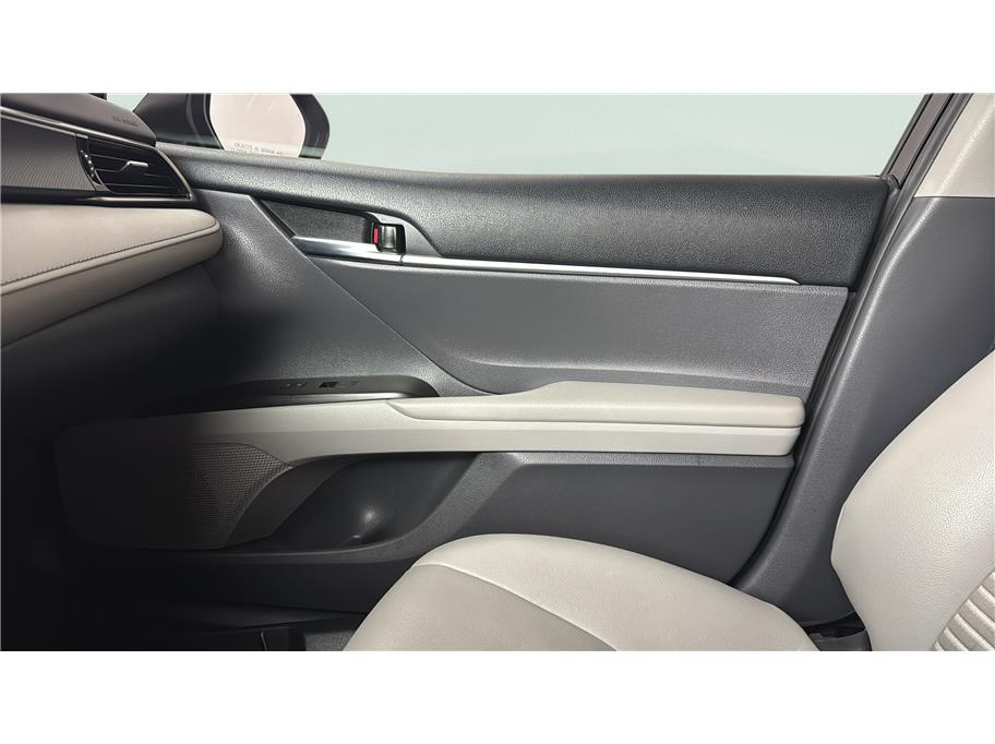 Toyota Camry photo 33