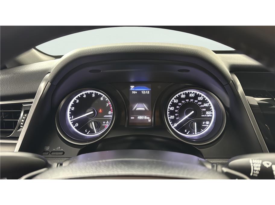 Toyota Camry photo 37