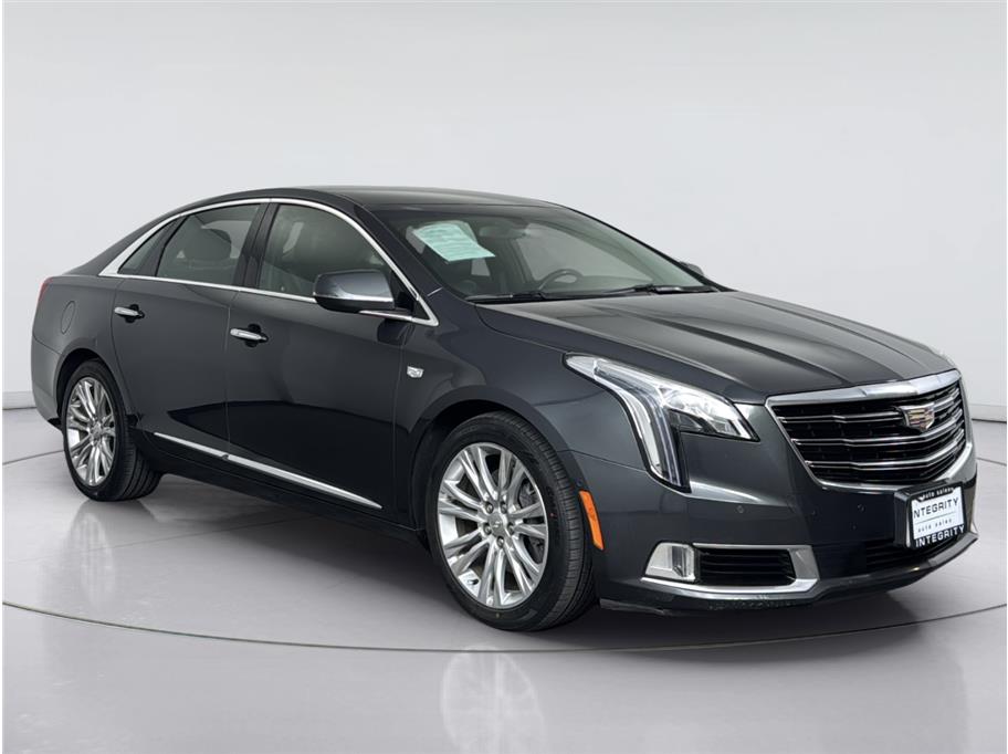 Cadillac XTS photo 7