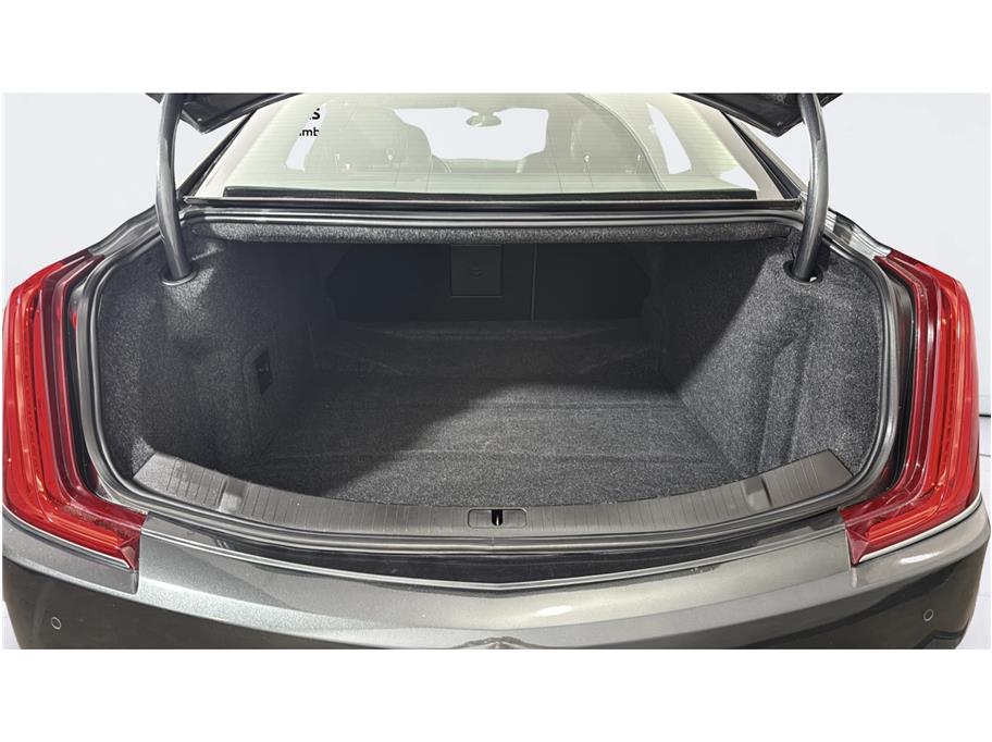 Cadillac XTS photo 20