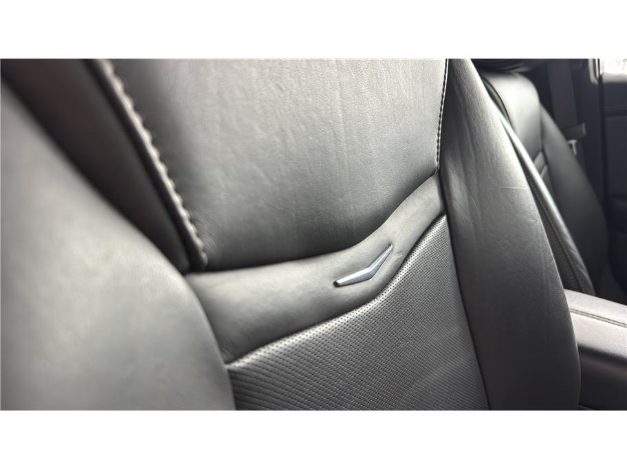 Cadillac XTS photo 28
