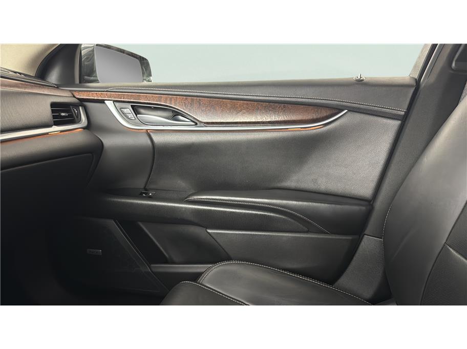 Cadillac XTS photo 38