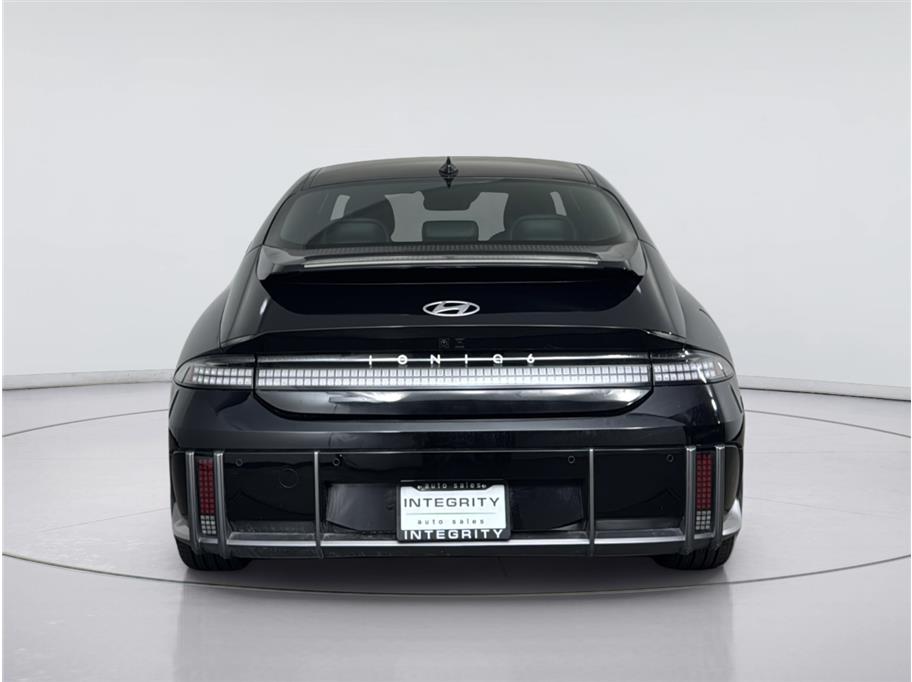 Hyundai Ioniq 6 photo 4