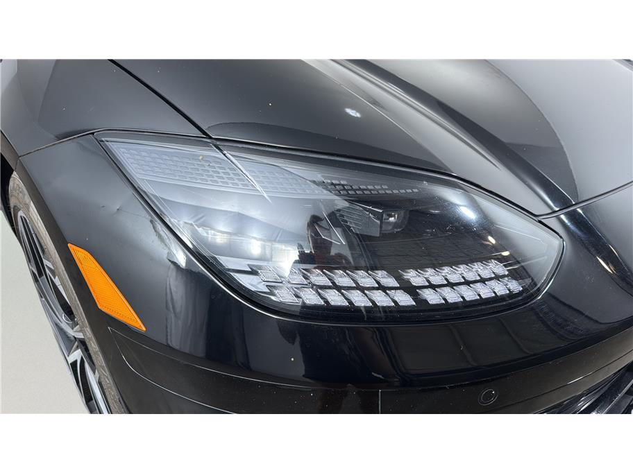 Hyundai Ioniq 6 photo 9