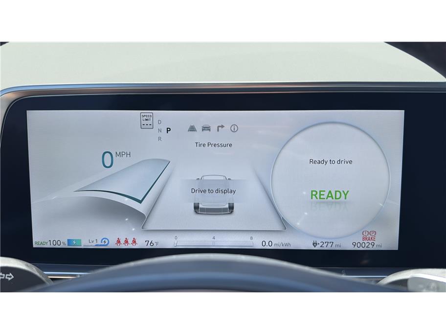 Hyundai Ioniq 6 photo 40