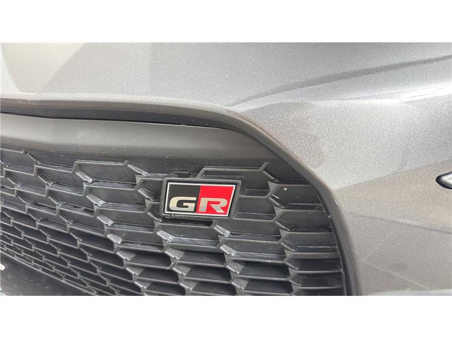 Toyota GR86 photo 10