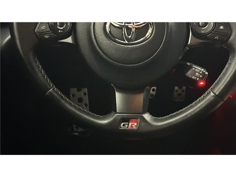 Toyota GR86 photo 32