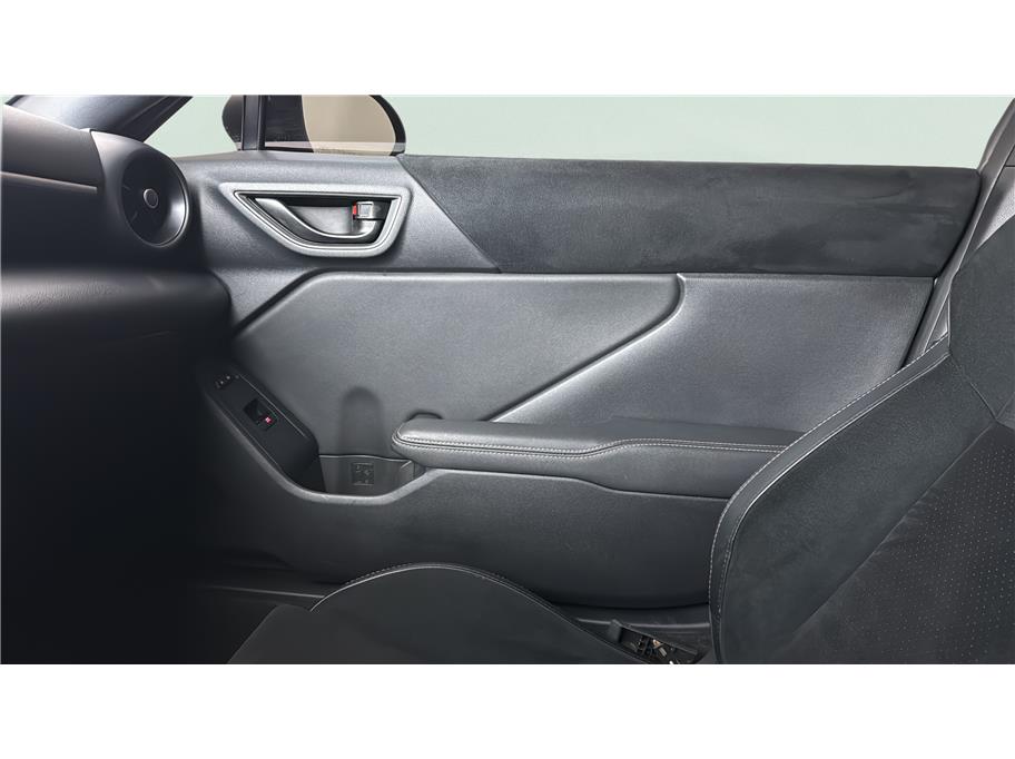 Toyota GR86 photo 35