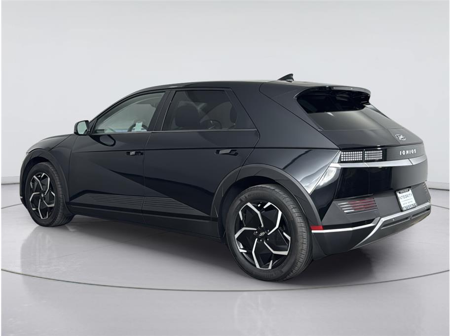 Hyundai Ioniq 5 photo 3