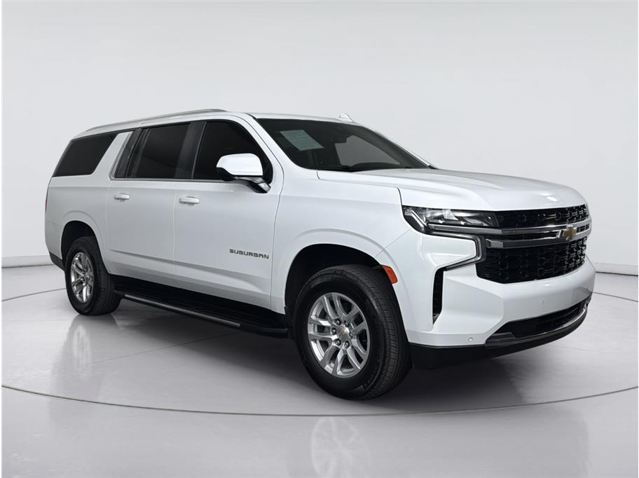 Chevrolet Suburban photo 7