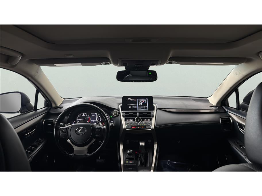 Lexus NX photo 29