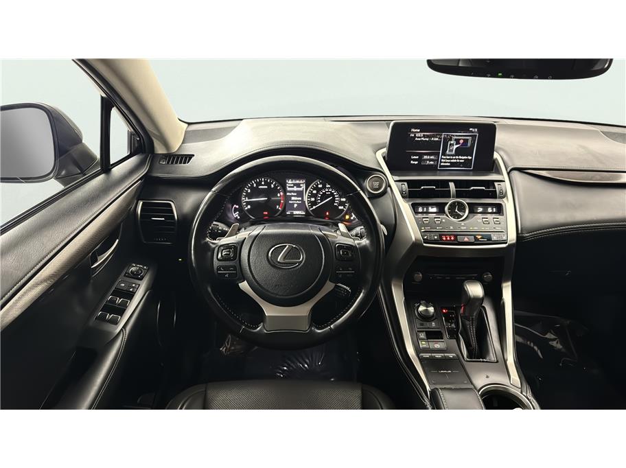 Lexus NX photo 30