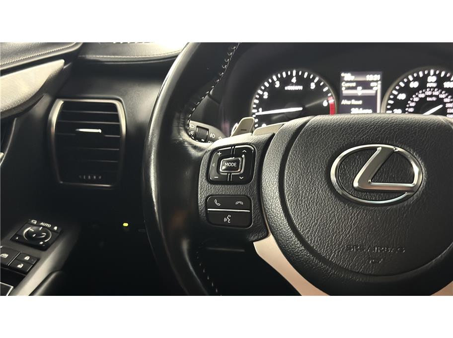 Lexus NX photo 34
