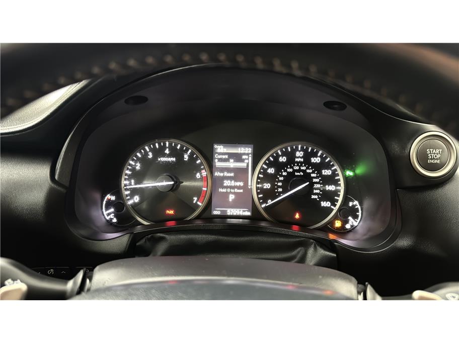 Lexus NX photo 42
