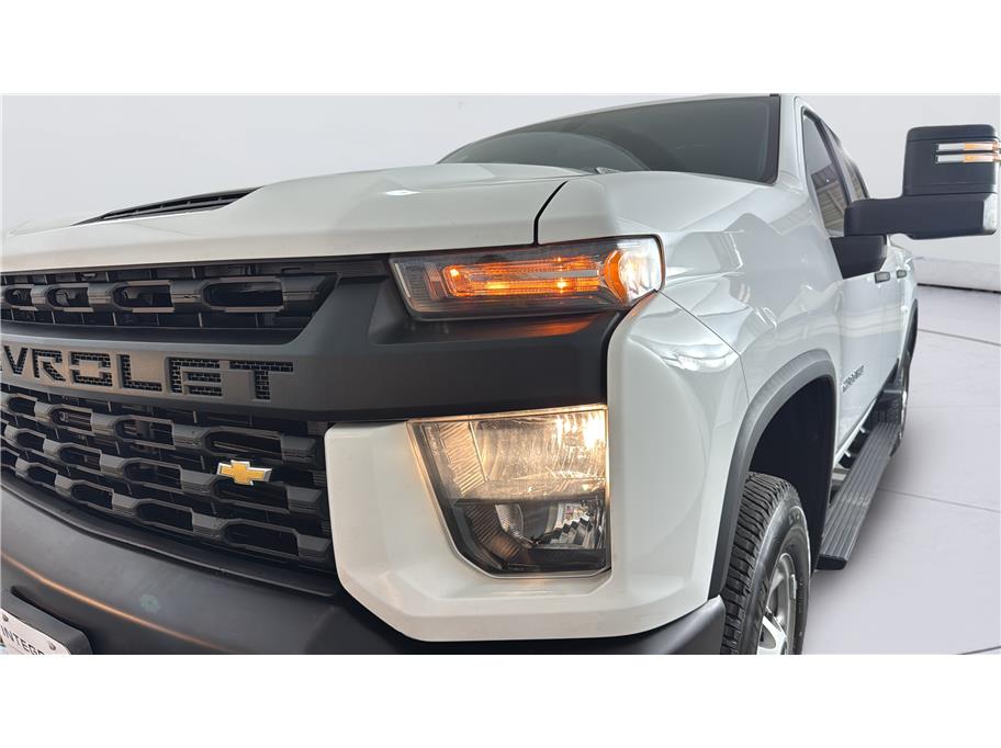 Chevrolet Silverado photo 10