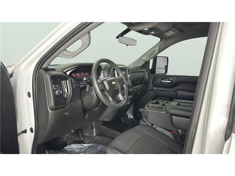 Chevrolet Silverado photo 15