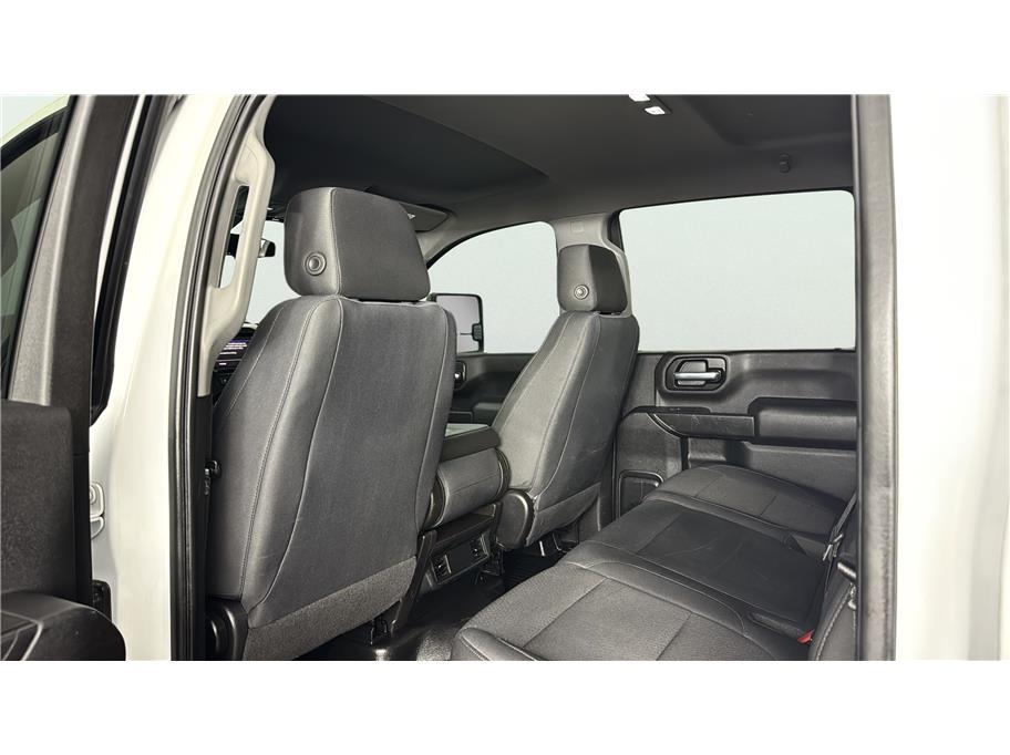 Chevrolet Silverado photo 19