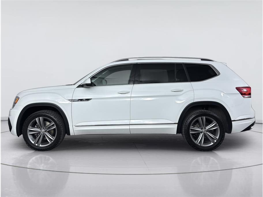 Volkswagen Atlas photo 2