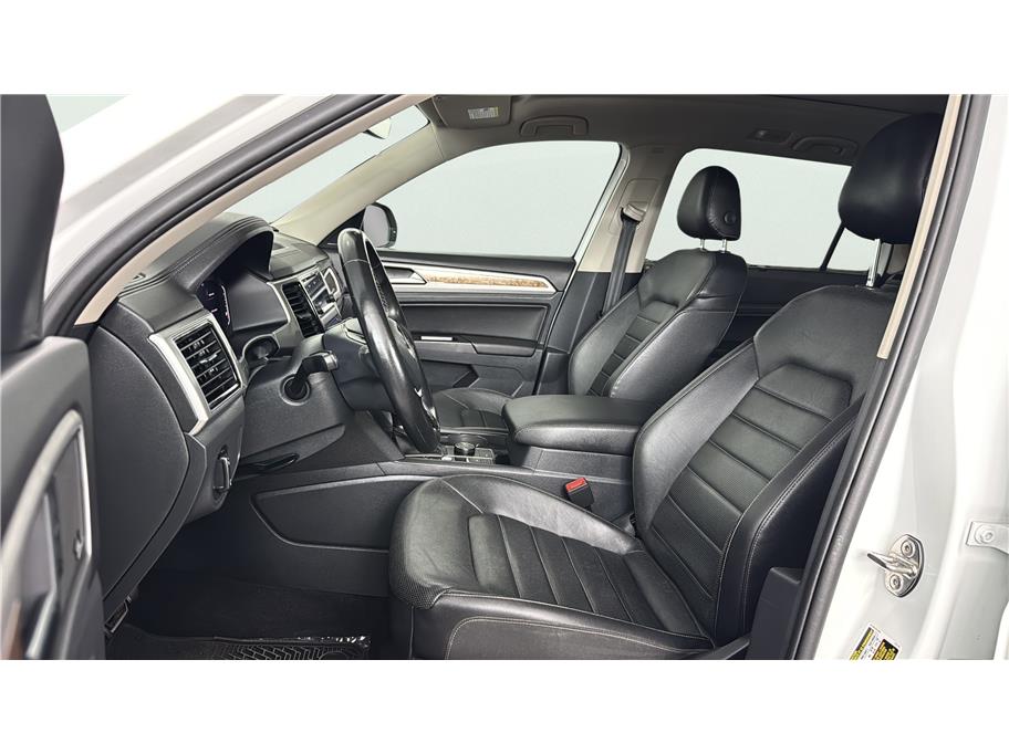 Volkswagen Atlas photo 17