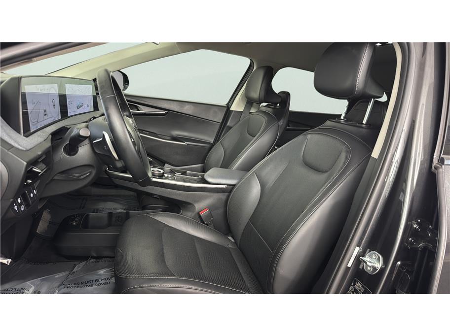 Kia EV6 photo 17