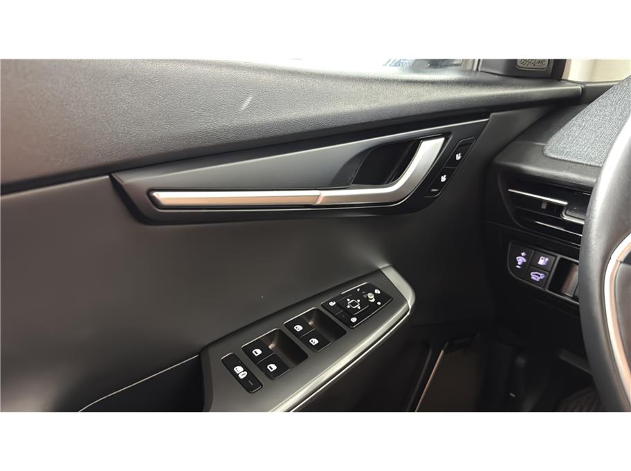 Kia EV6 photo 37