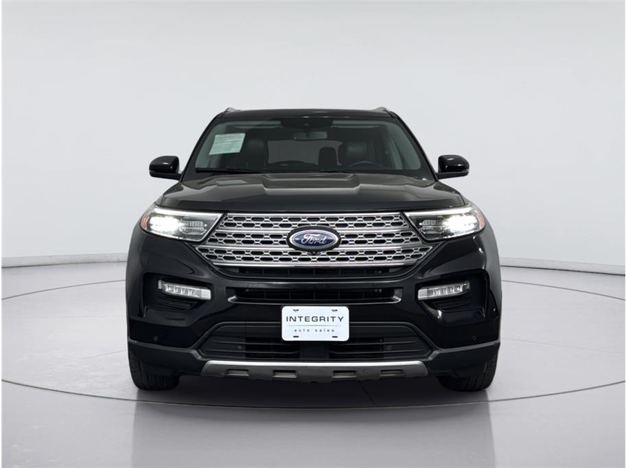 Ford Explorer photo 8