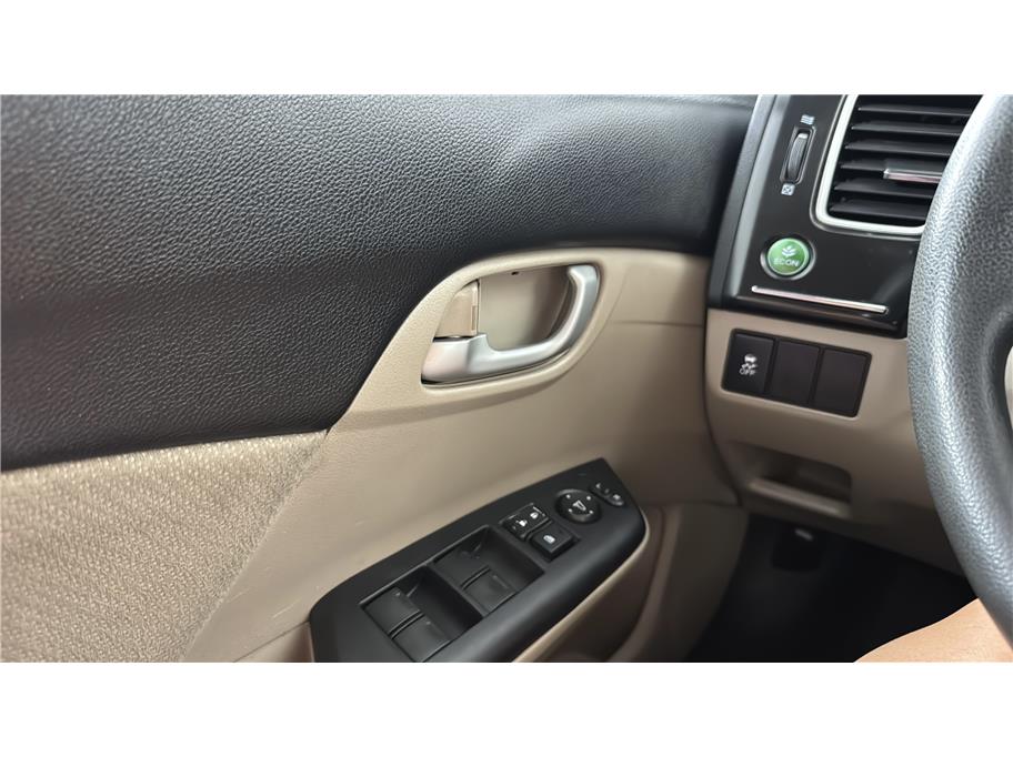 Honda Civic photo 36