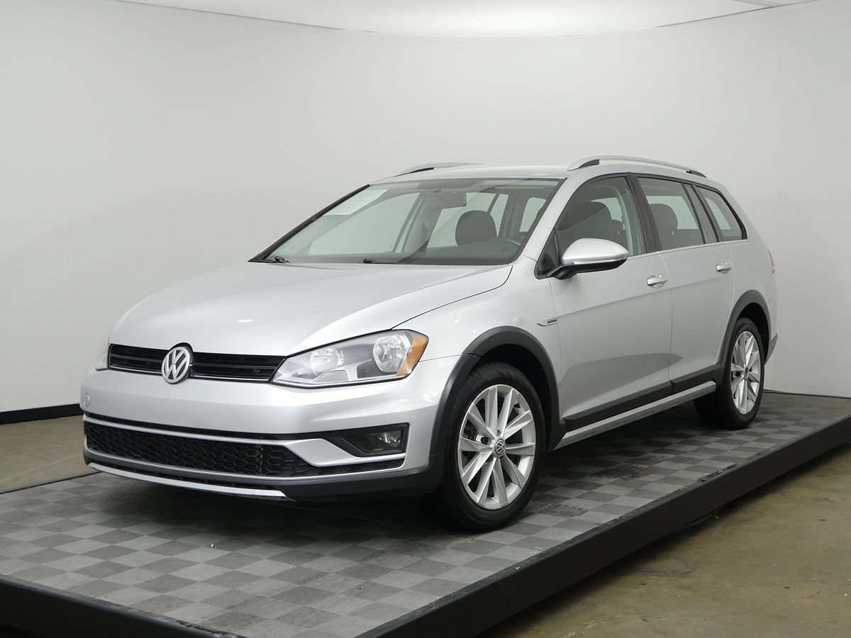 2017 Volkswagen Golf Alltrack TSI S Wagon 4D