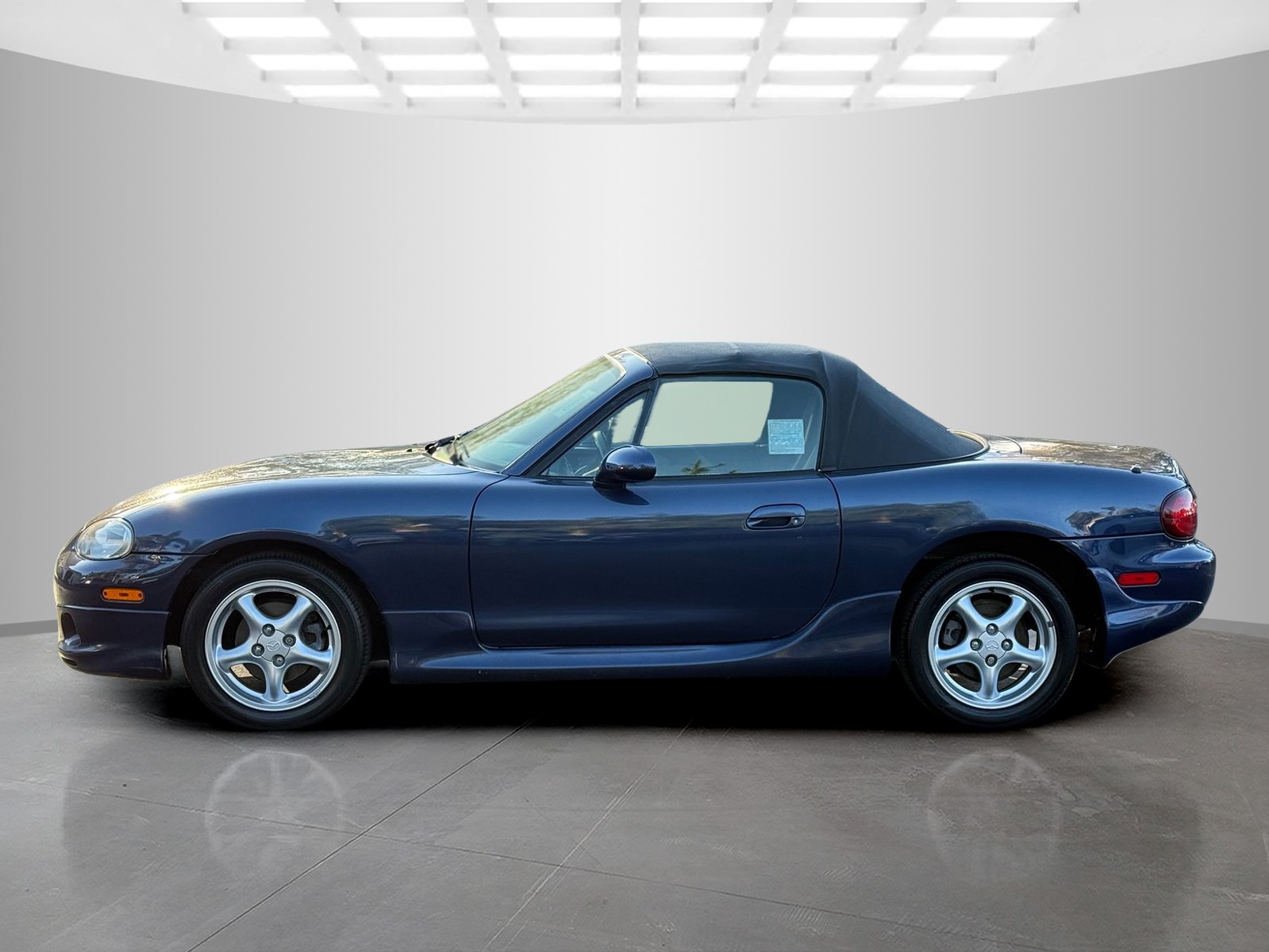 Sold 2001 Mazda MX-5 Miata Base in San Luis Obispo