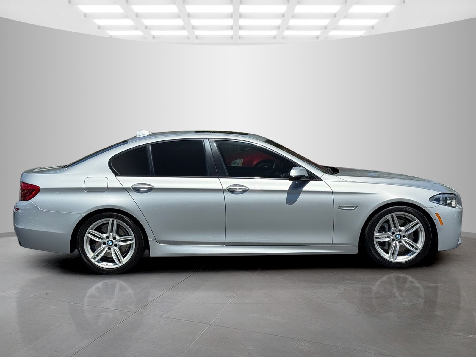 2016 BMW 5 Series 535i - Photo 6