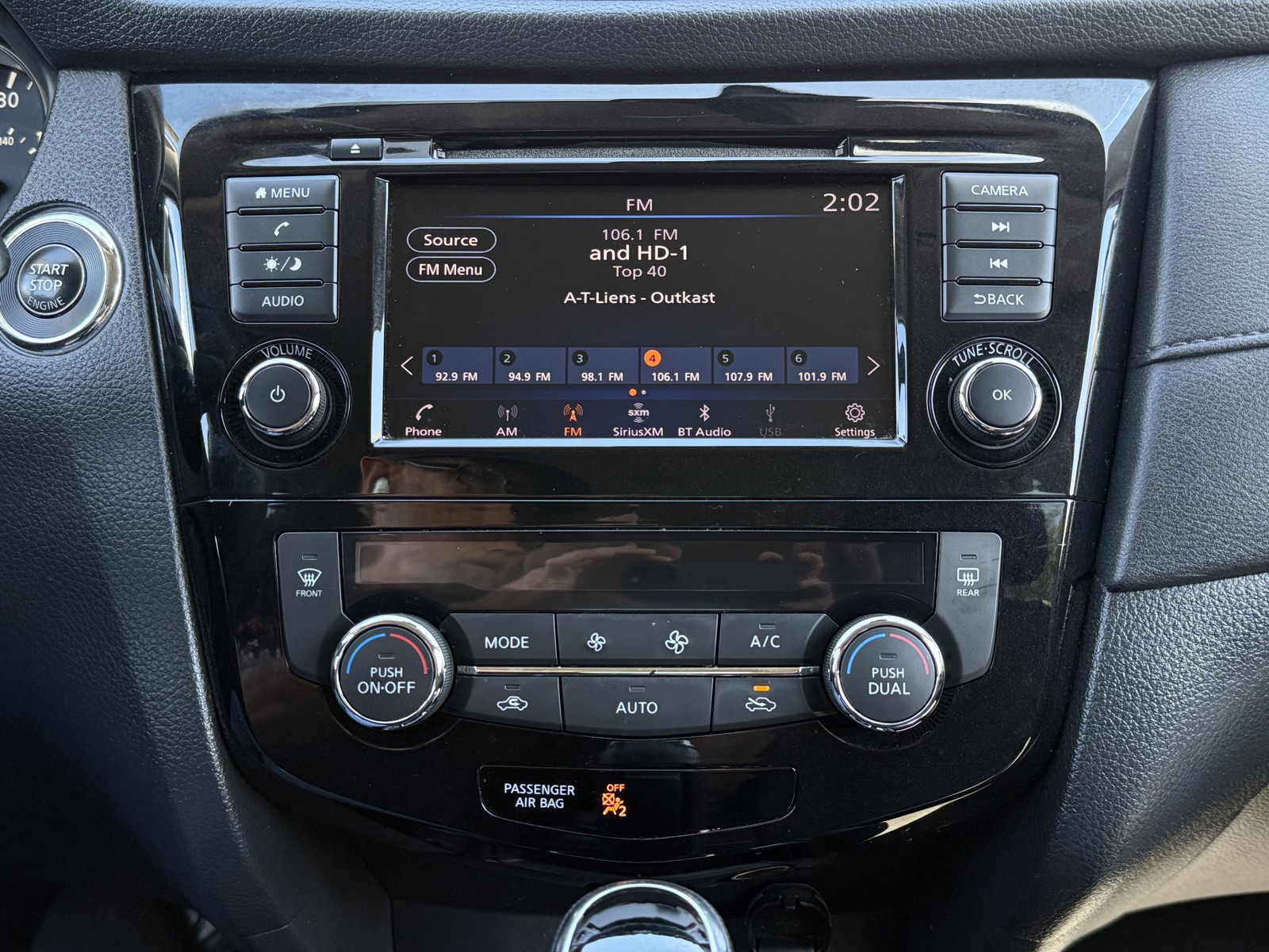 2019 Nissan Rogue SV - Photo 26