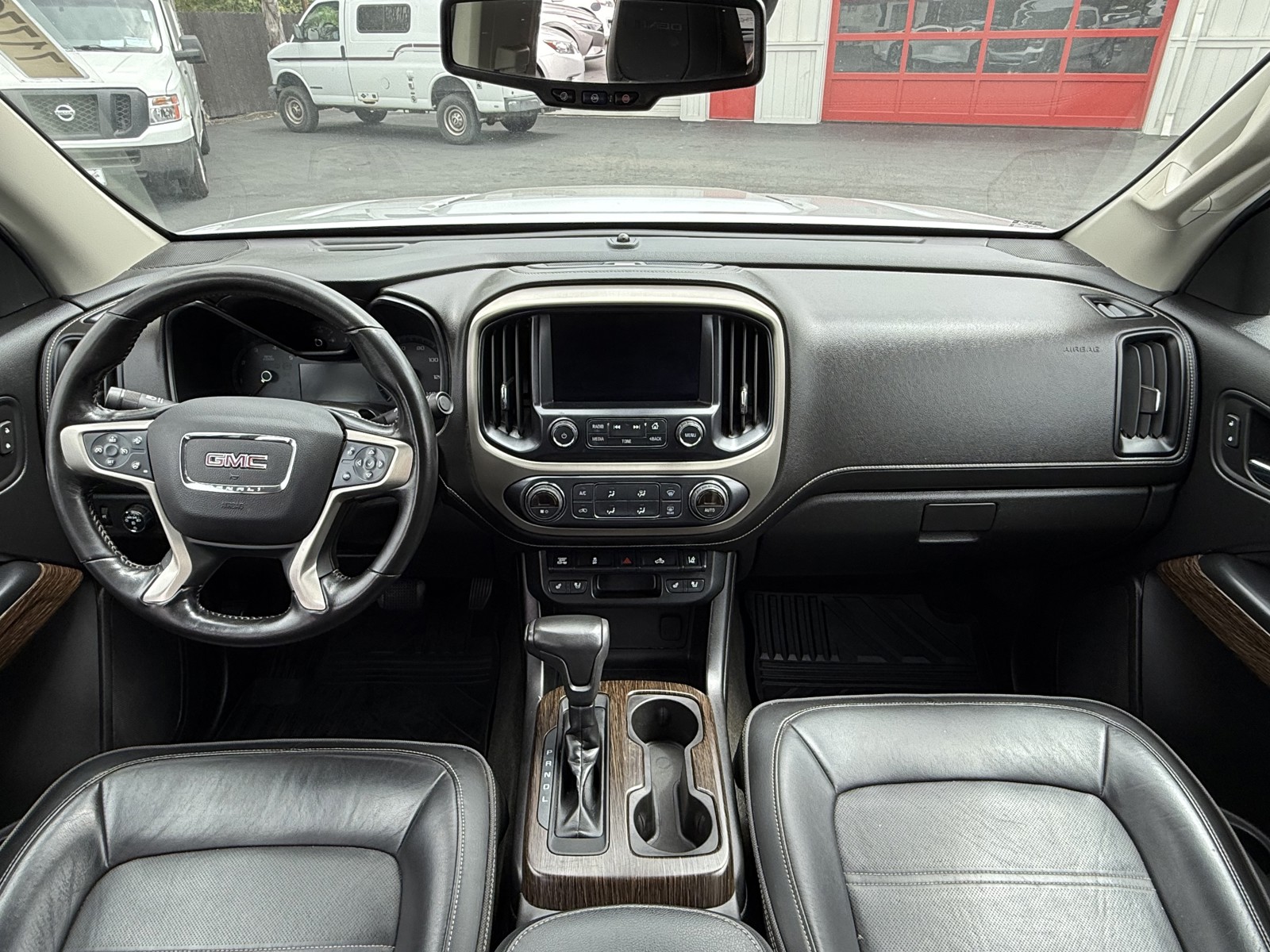 2018 GMC Canyon Denali - Photo 9
