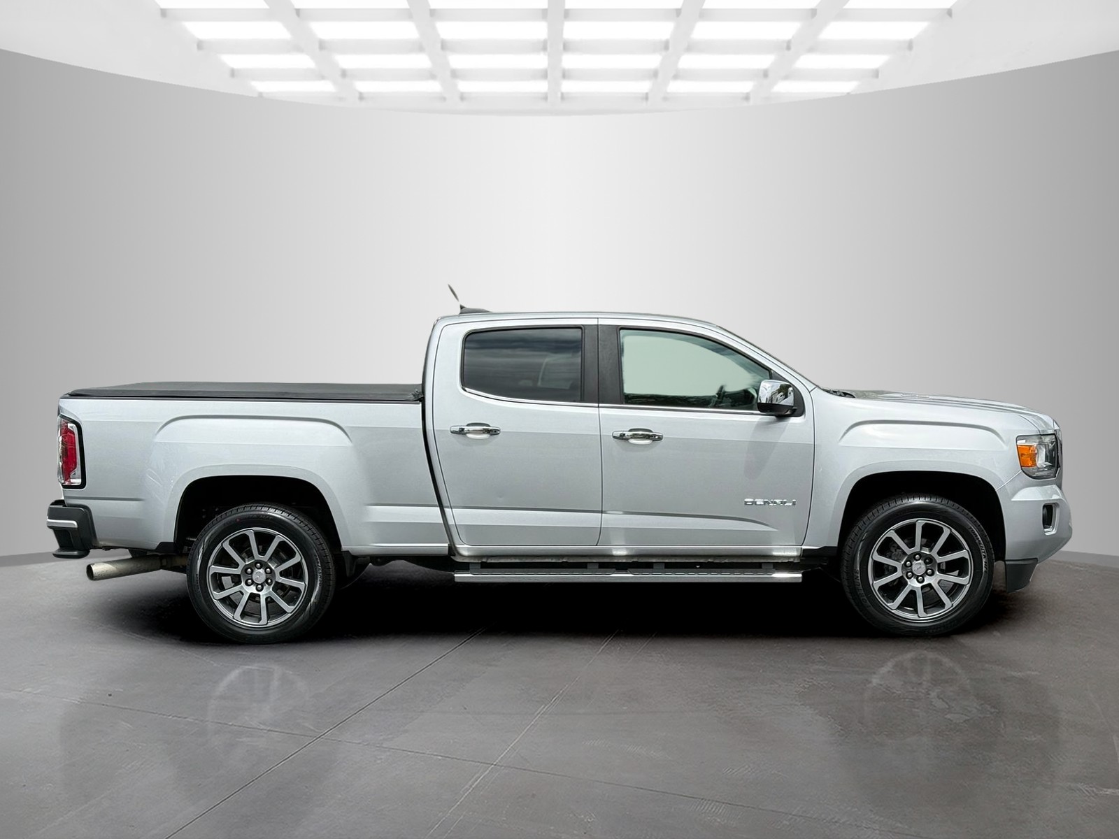 2018 GMC Canyon Denali - Photo 6