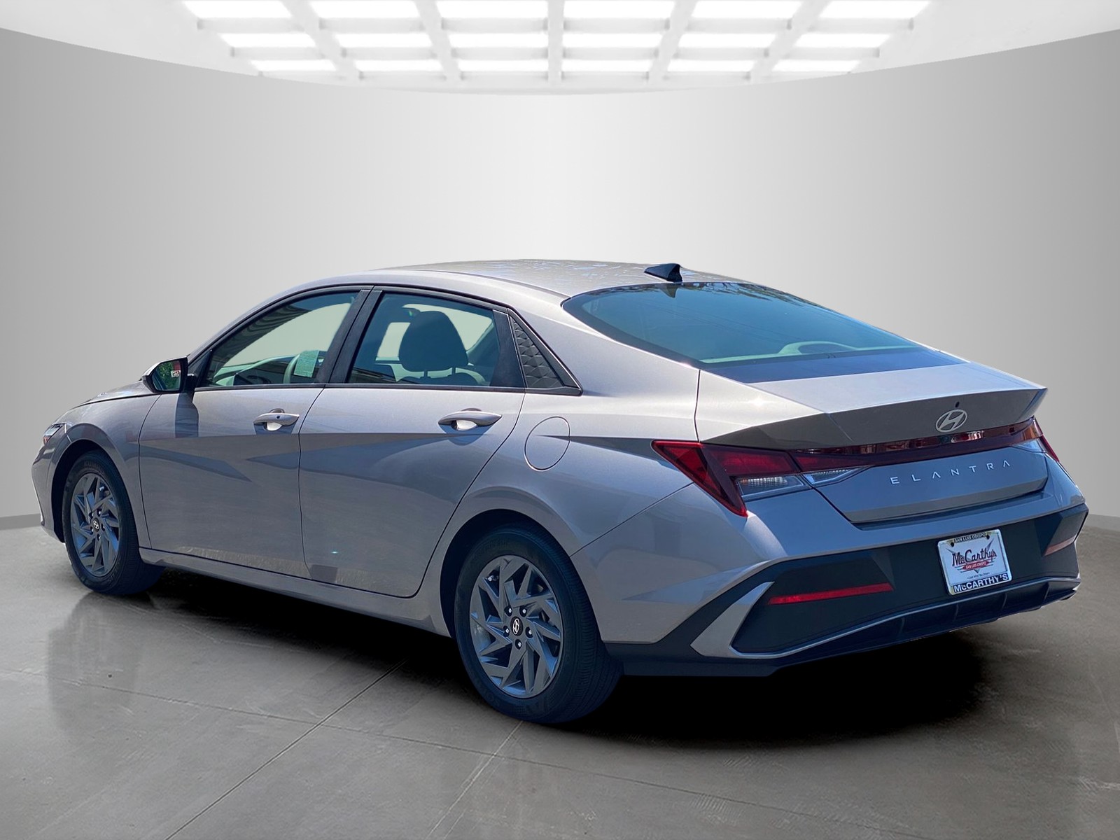 2024 Hyundai Elantra SEL - Photo 3