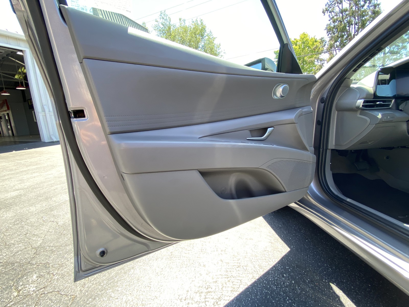 2024 Hyundai Elantra SEL - Photo 12