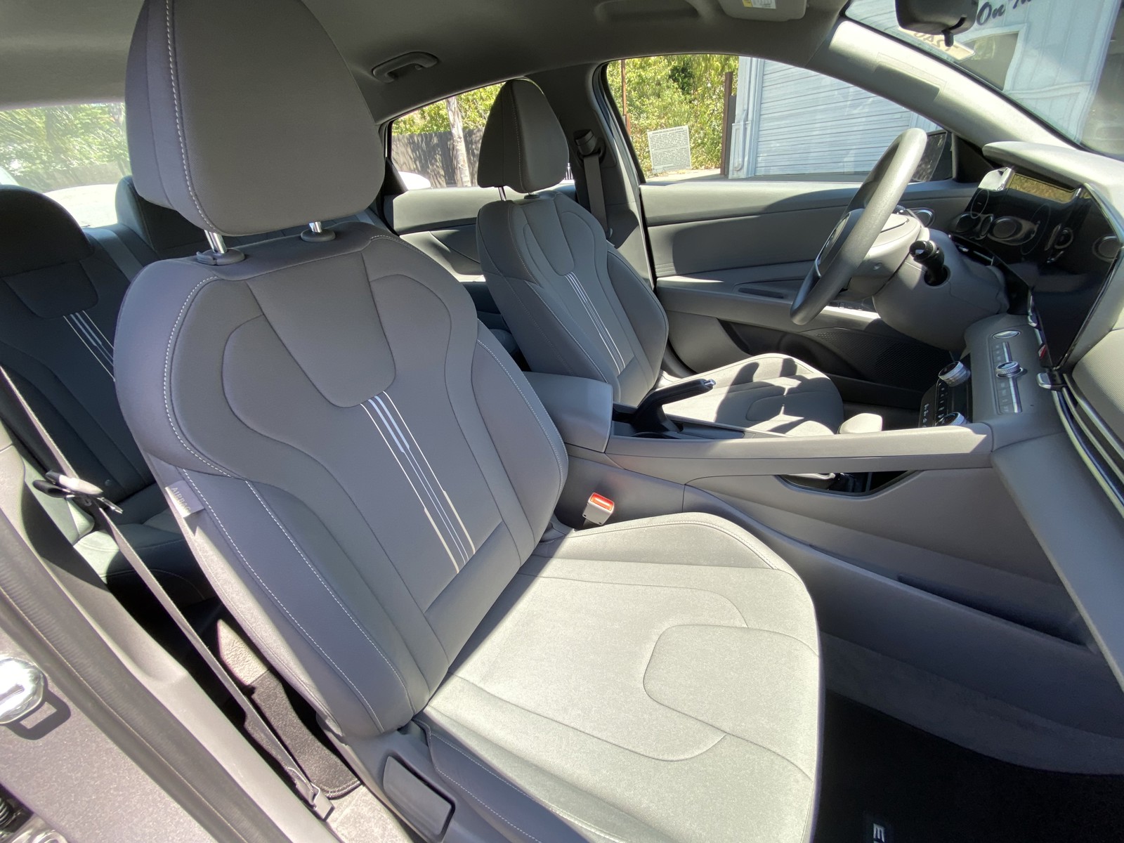 2024 Hyundai Elantra SEL - Photo 13